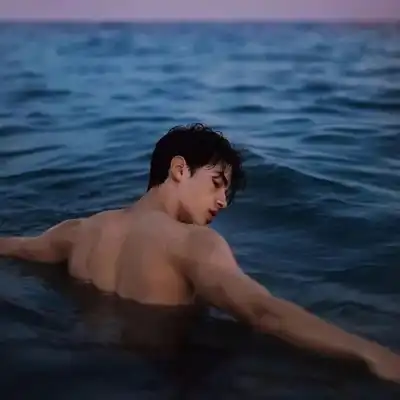 康榕凤